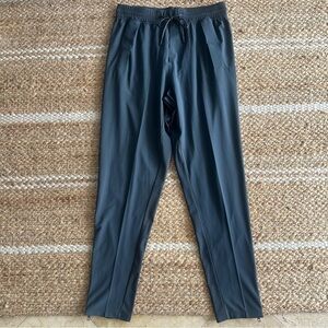 Lululemon Chill Motion Pant -Melanite